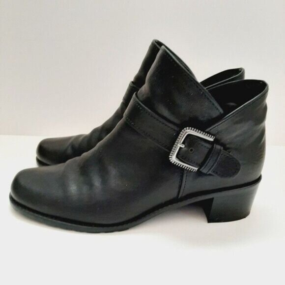 STUART WEITZMAN Slip-on Ankle Booties Side Buckle Genuine Leather Sz 7.5 M - Picture 6 of 11